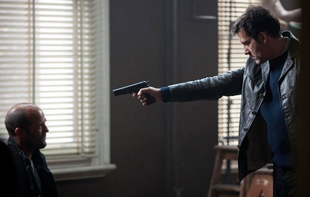 ASESINOS_DE_ÉLITE_crítica_2.jpg ASESINOS_DE_ÉLITE_crítica_2.jpg