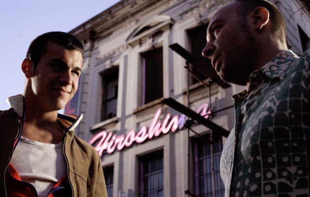 CARNE_DE_NEÓN_crítica_2.jpg CARNE_DE_NEÓN_crítica_2.jpg