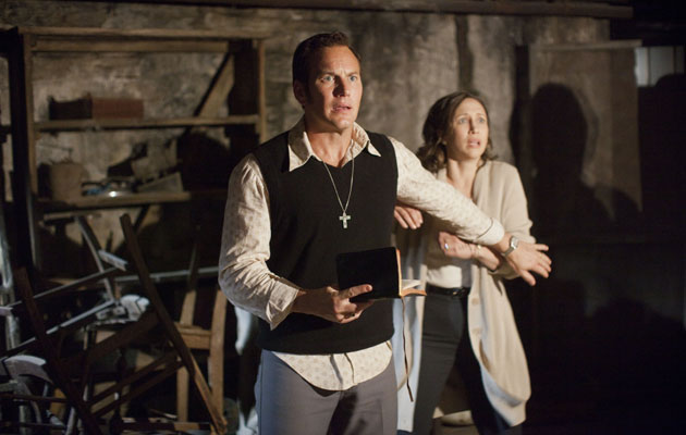 CONJURING_2