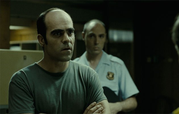 MIENTRAS_DUERMES_crítica_1.jpg MIENTRAS_DUERMES_crítica_1.jpg