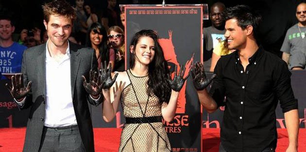 NOTICIA_Crepúsculo_Paseo_fama.jpg_2.jpg NOTICIA_Crepúsculo_Paseo_fama.jpg_2.jpg