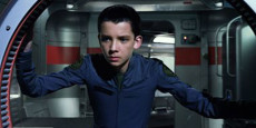 OUT OF THIS WORLD noticia: Asa Butterfield, niño marciano